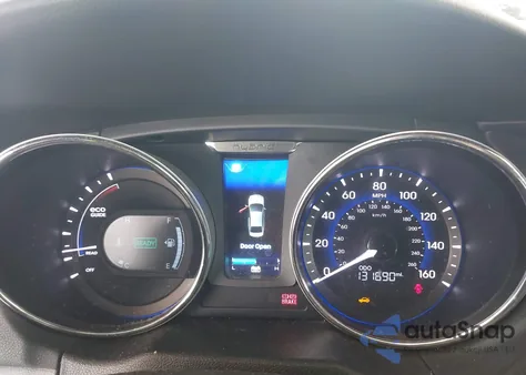 2012 Hyundai Sonata Hybrid z USA, uszkodzony, nr VIN KMHEC4A44CA035656